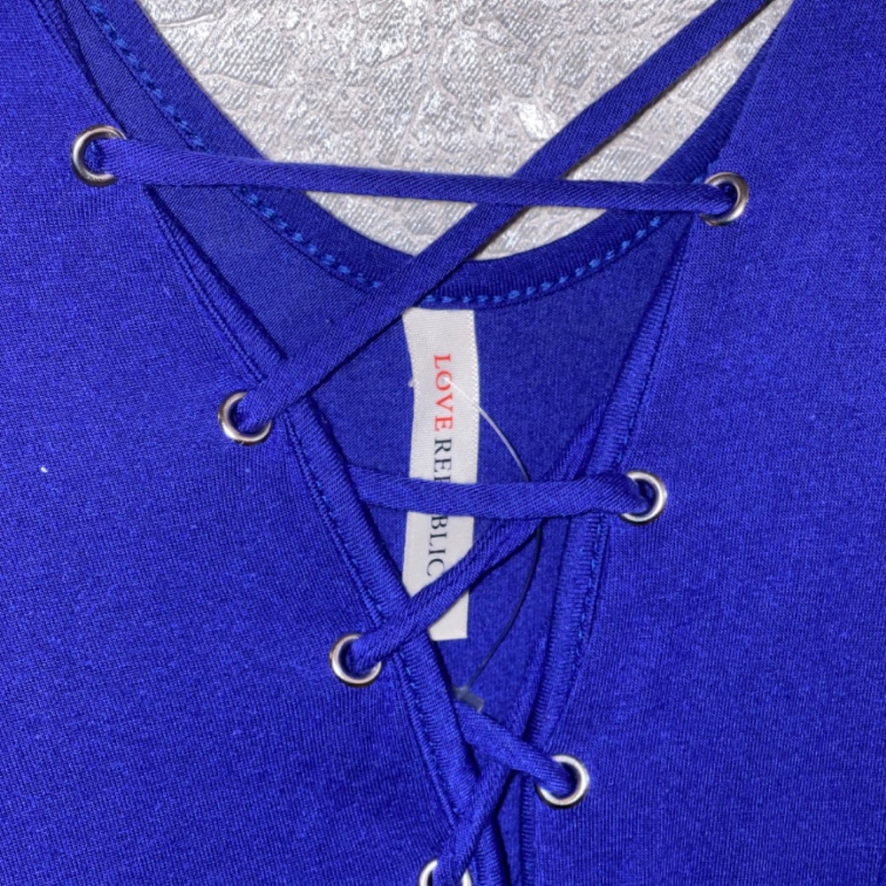 Blue - Picture 2 of 2